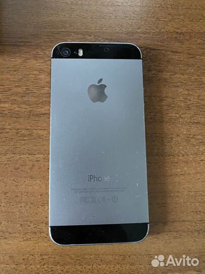 iPhone 5S, 16 ГБ