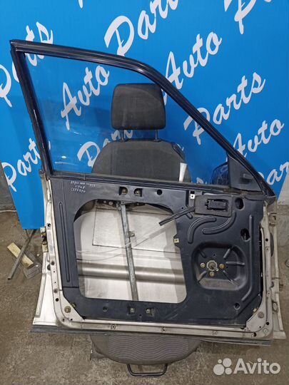 Ауди 100 44 кузов дверь передняя левая серебристая