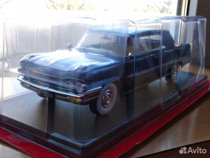 Модель автомобиля зил-111Д 1:24 Ашет #62