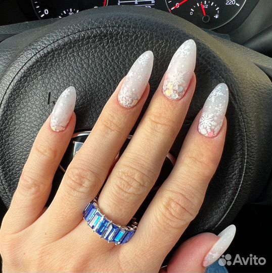 Мастер маникюра и педикюра