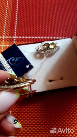 Серебряные серьги valtera