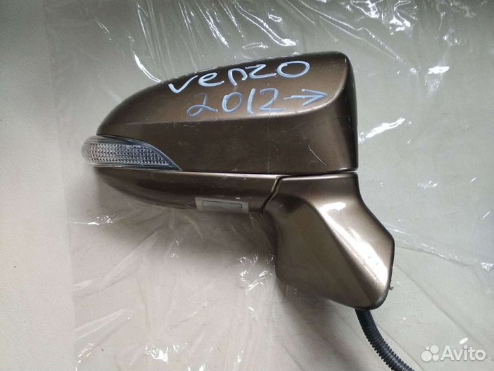 Зеркало боковое Toyota Venza