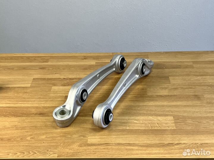 Комплект рычагов передней подвески Аudi A4, A5, Q5
