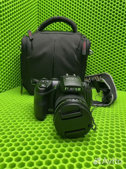 Фотоаппарат Fujifilm FinePix HS25EXR