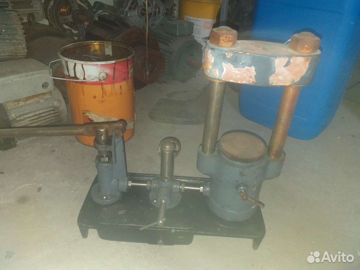 Прес ручной гидравлицеский 4.5 тонны