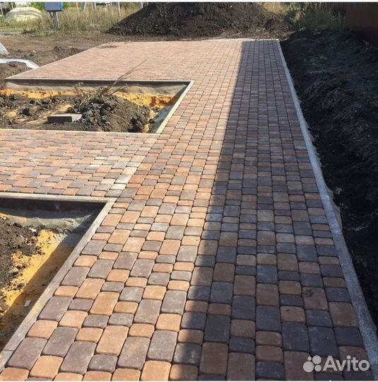 Укладка тротуарной плитки, асфальтирование