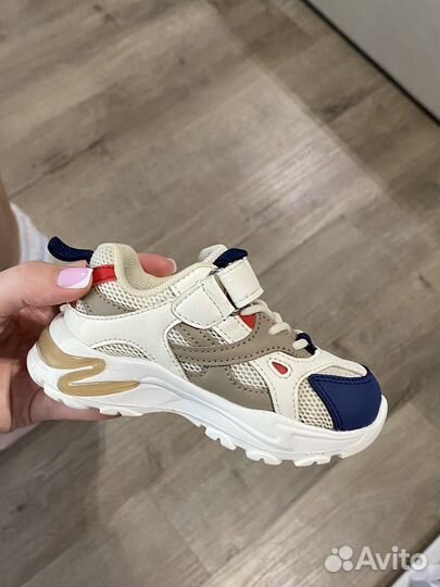Кроссовки детские 22 размер капитошка