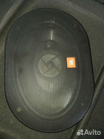 Автомобильные колонки jbl