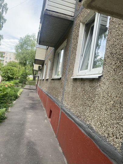 2-к. квартира, 46 м², 1/5 эт.