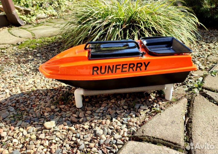 Прикормочный карповый кораблик Ранферри Atom