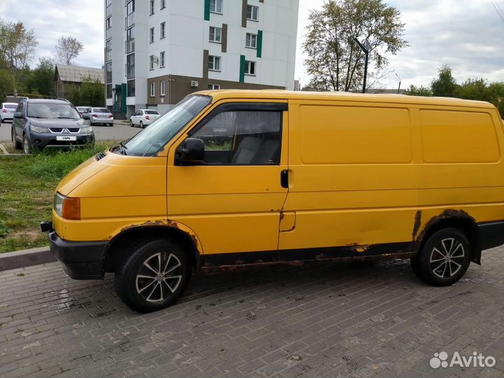 Volkswagen Transporter 2.4 МТ, 1995, 422 000 км