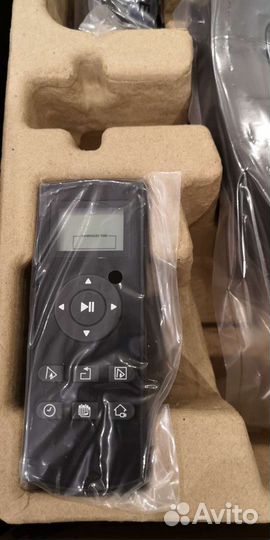 Робот пылесос новый