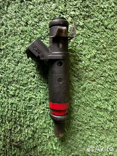 Форсунка топливная Volkswagen Polo MK 4 1.2 BMD