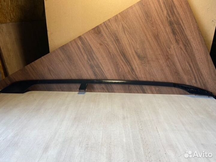 Рейлинг на крышу правый Mitsubishi Outlander XL