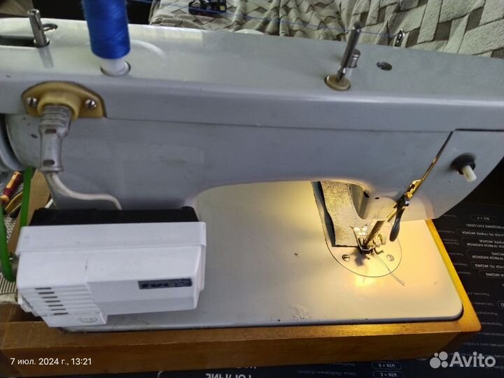 Швейная машина Подольск 132