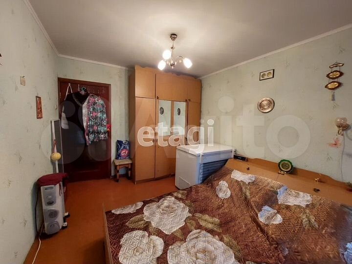 2-к. квартира, 46 м², 1/9 эт.