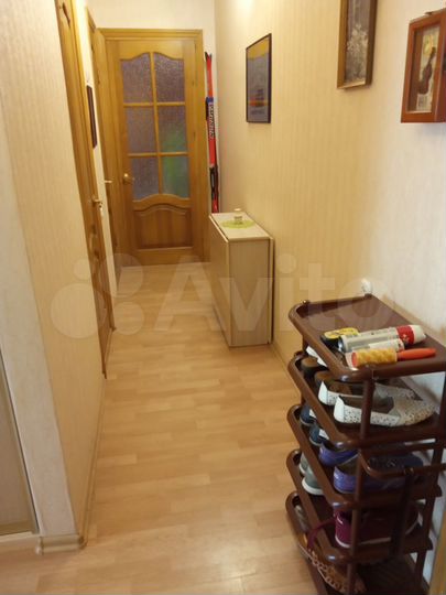 2-к. квартира, 63 м², 3/5 эт.
