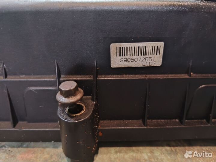 Крышка клапанная Mazda 3 BK 2.0 LF