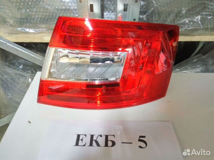 Фонарь правый Шкода Октавия А7