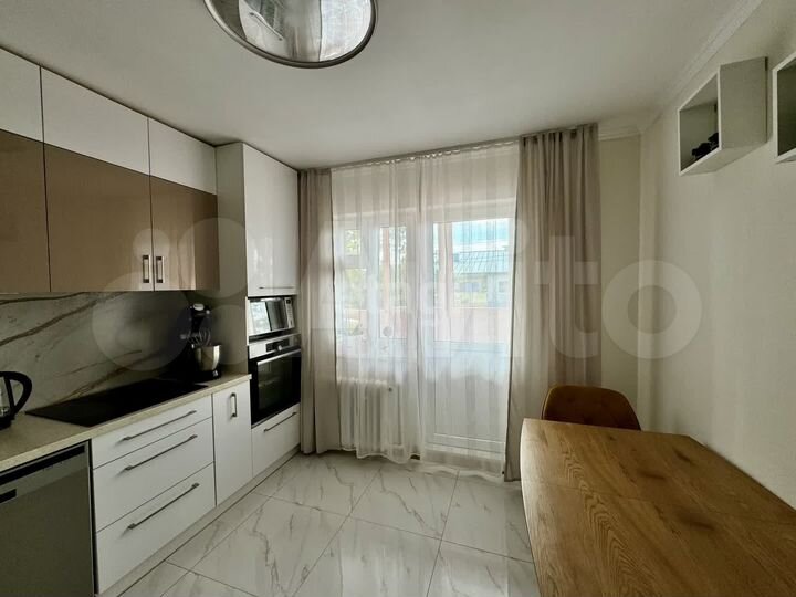 3-к. квартира, 79,1 м², 2/2 эт.