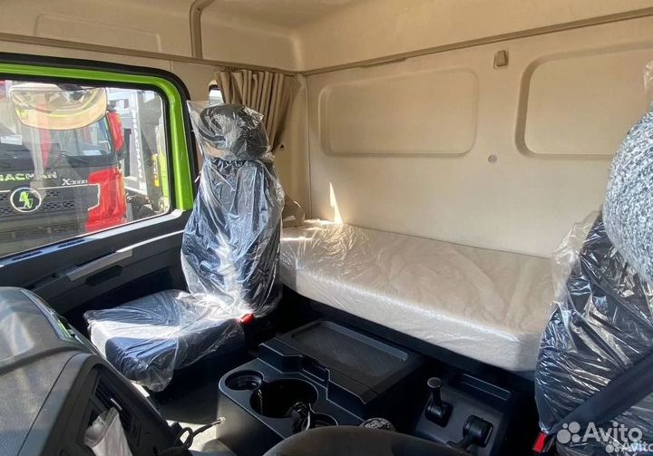 Shacman (Shaanxi) SX32586T384, 2022