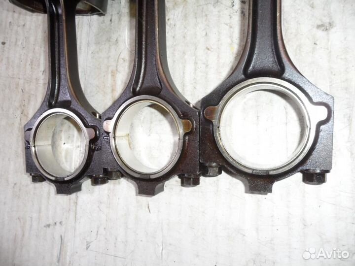 Поршень с шатуном Jaguar S-Type (X200) 2005