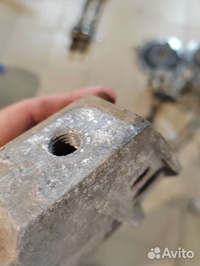 Кронштейн двигателя 1.8/2.0 tsi gen 3