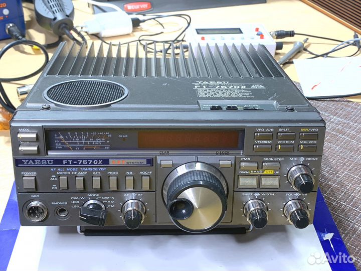 Yaesu FT-757GX (Trans) + 757AT (Tuner) Made in Jap