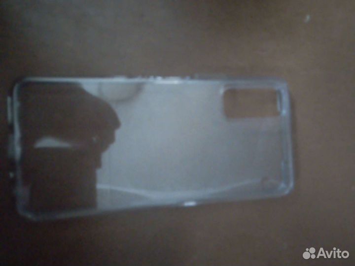 Чехлы на телефоны