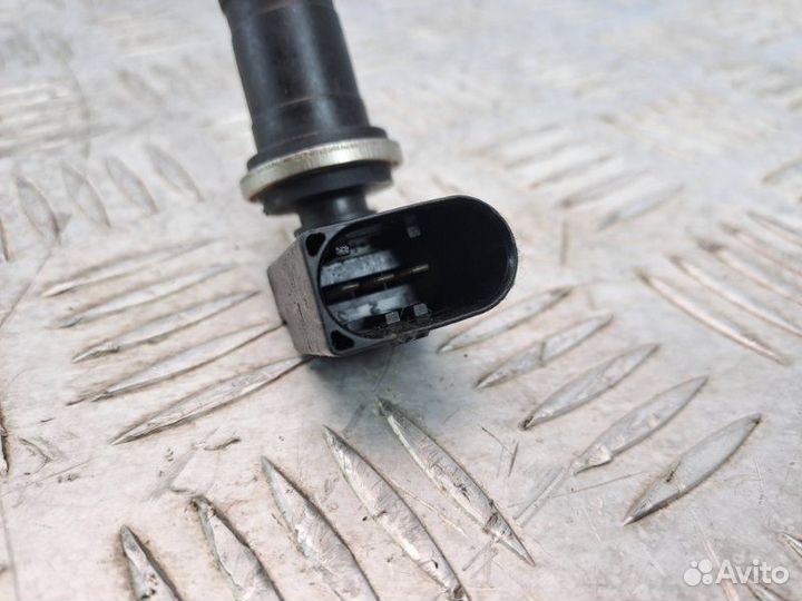 Датчик положения коленвала Bmw 5 E39 M52B25TU