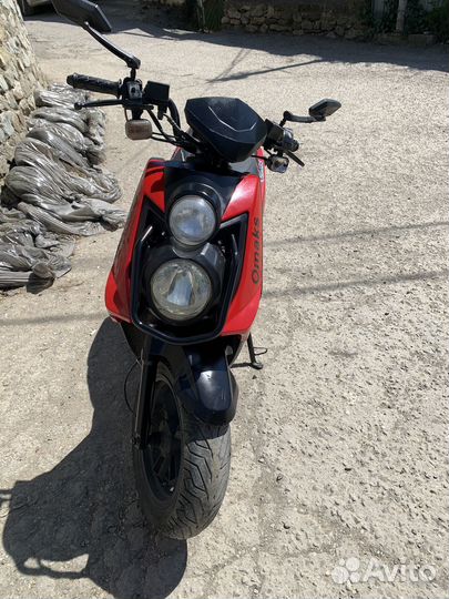 Продам скутер омакс 150сс