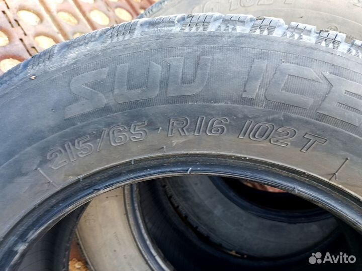 Tigar SUV Ice 215/65 R16 102T