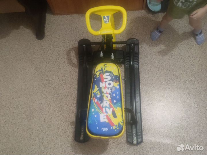 Детский снегокат