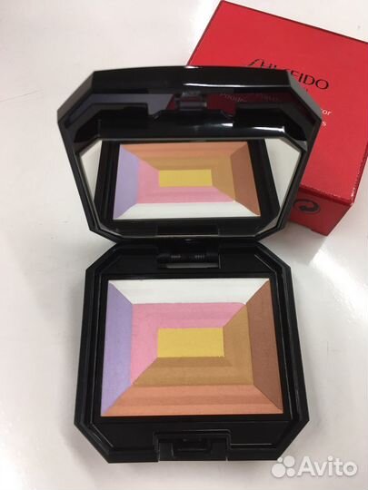 Shiseido Пудра 7 Цветов
