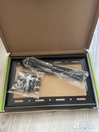 Кронштейн для телевизора на стену