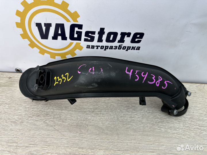 Патрубок турбины Audi A3 8P 2008