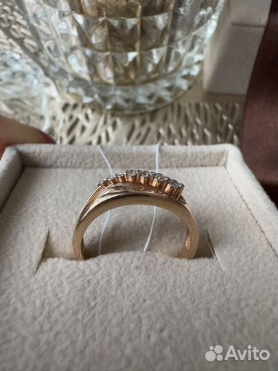 Кольцо с бриллиантами