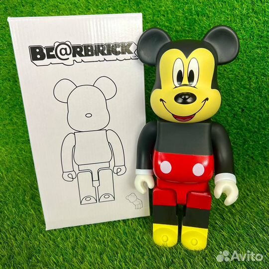 Игрушки Bearbrick 30см большой выбор