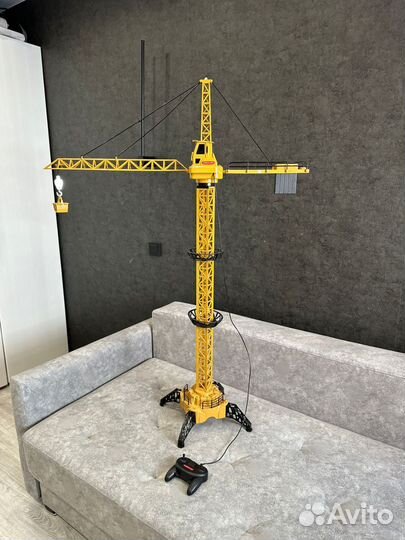 Башенный кран игрушка