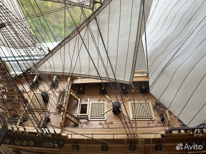 Корабль ручной работы