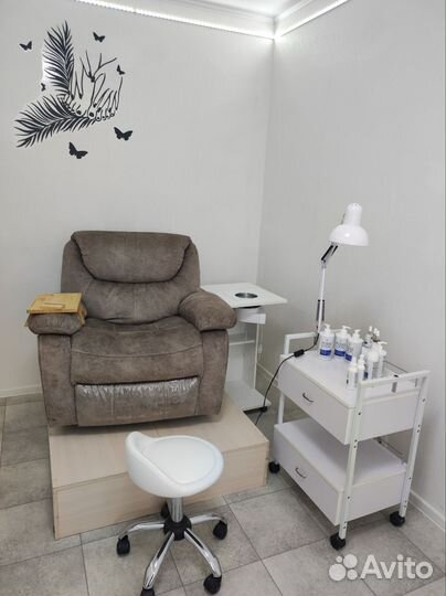 Маникюр, Педикюр, Наращивание ресниц