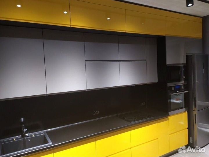 Кухонный гарнитур 