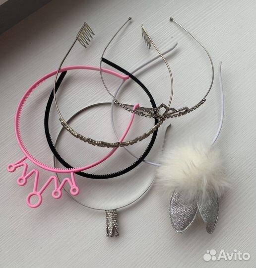 Обручи на голову, диадемы