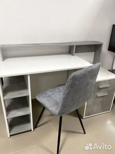 Стол компьютерный в наличии с доставкой