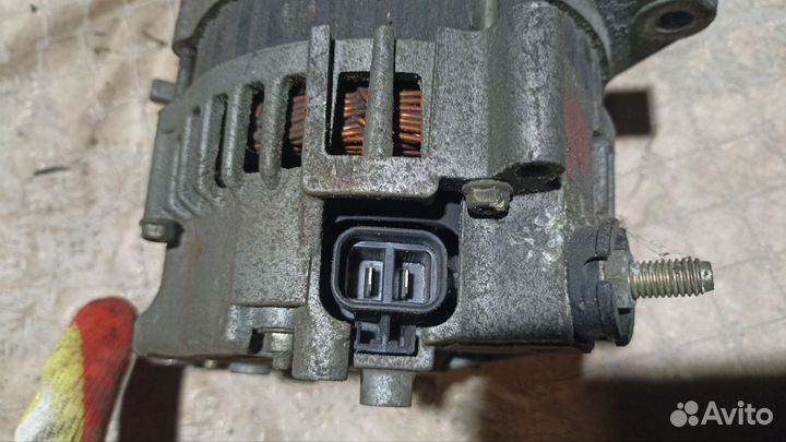 Генератор Nissan Almera N16 Primera на запчасти 23