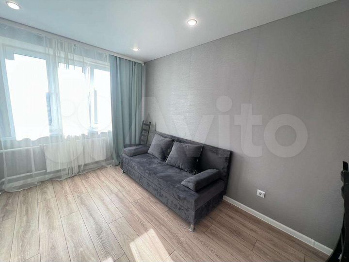 2-к. квартира, 44 м², 10/10 эт.