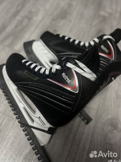 Коньки хоккейные