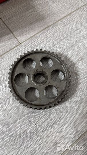 Шестерня распредвала
