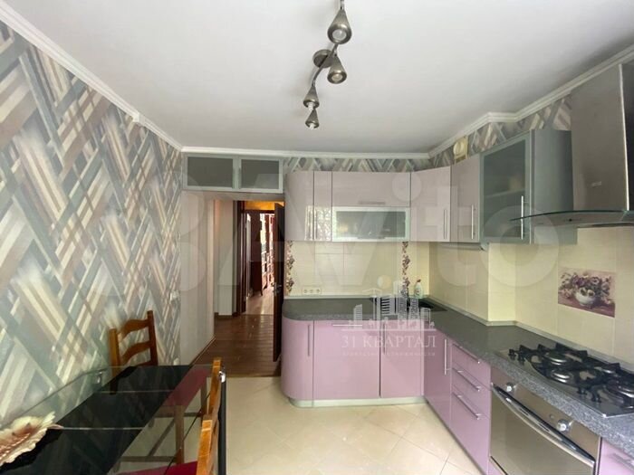 3-к. квартира, 63 м², 2/5 эт.