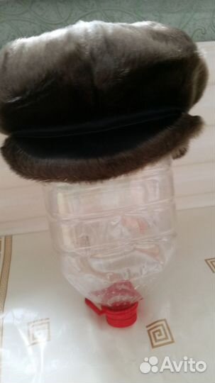 Шапка женская из нерпы, личные вещи